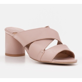 Marco Shoes Pantofole da donna in pelle realizzate in pelle con strisce tagliate beige 1