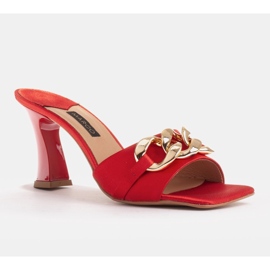 Marco Shoes Pantofole da donna in raso rosso con catena decorativa 1