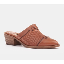 Marco Shoes Ciabatte da donna con tacco in pelle con scanalature marrone 1