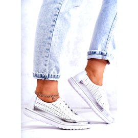 Vinceza Scarpe traforate da donna sulla piattaforma Deloren bianche bianco 4