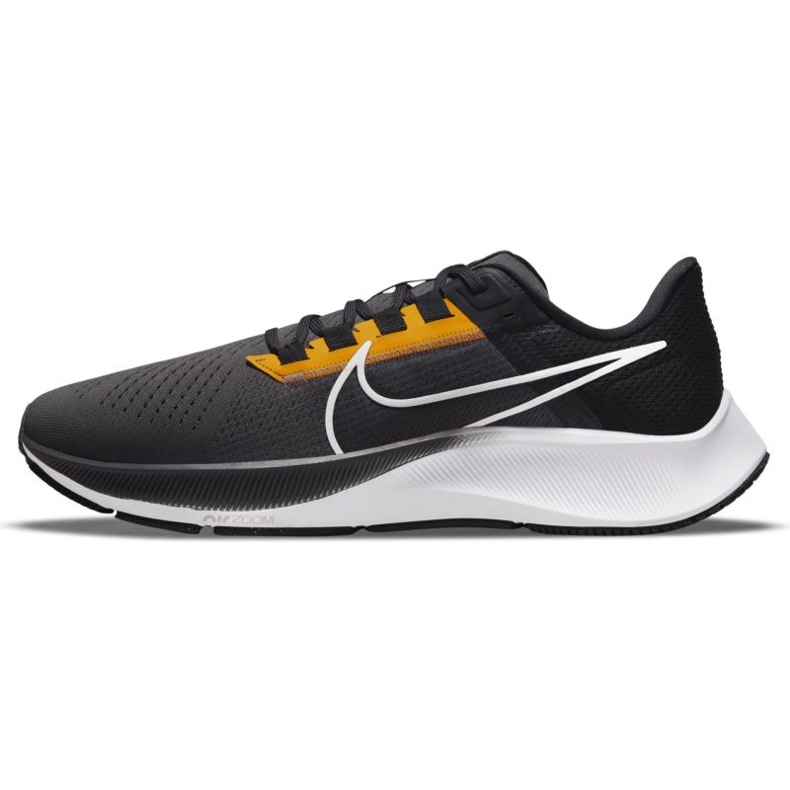 Scarpa Nike Air Zoom Pegasus 38 M CW7356-010 nero giallo 1