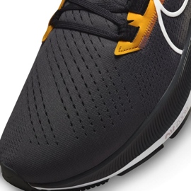 Scarpa Nike Air Zoom Pegasus 38 M CW7356-010 nero giallo 6