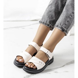 Sandali bianchi sulla piattaforma Meis beige écru 1