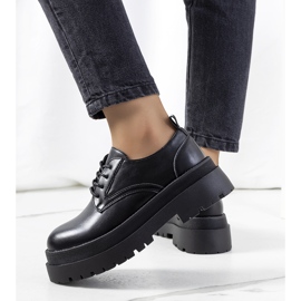 Scarpe nere sulla piattaforma Foxton nero 1