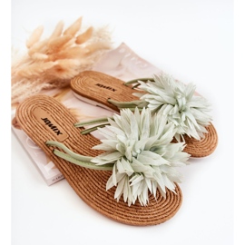 Infradito da donna con ornamento in tessuto verde Eviana 1