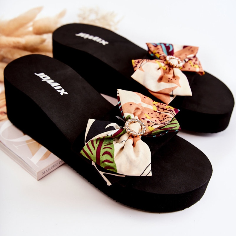 WJ1 Pantofole con zeppa in schiuma Silana beige da donna multicolore 2