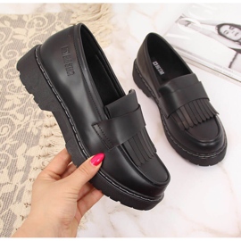 Scarpe da donna nere su plateau con frange Big Star II274100 nero 2