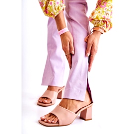 Infradito classiche in pelle rosa nude con tacco alto 1