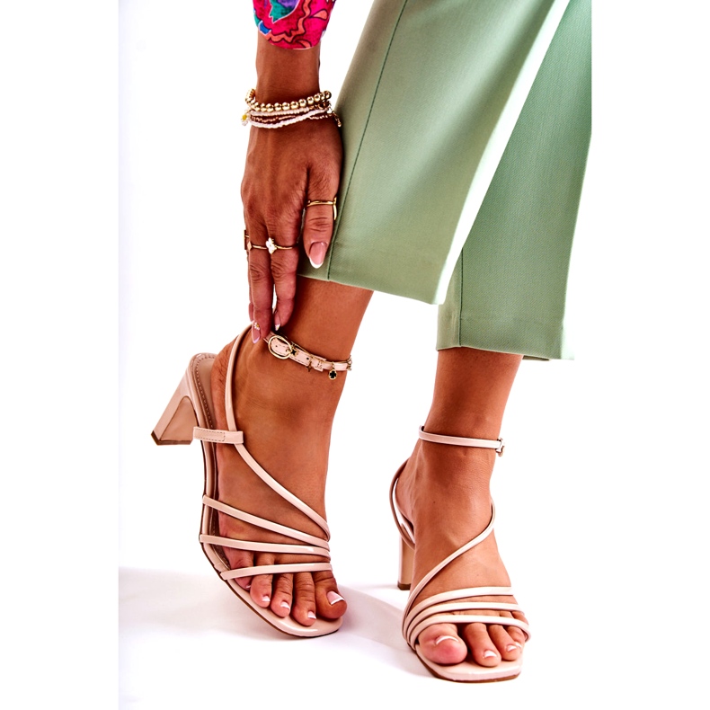 WS1 Sandali Laccati Classici Su Tacchi Alti Beige Milani 1