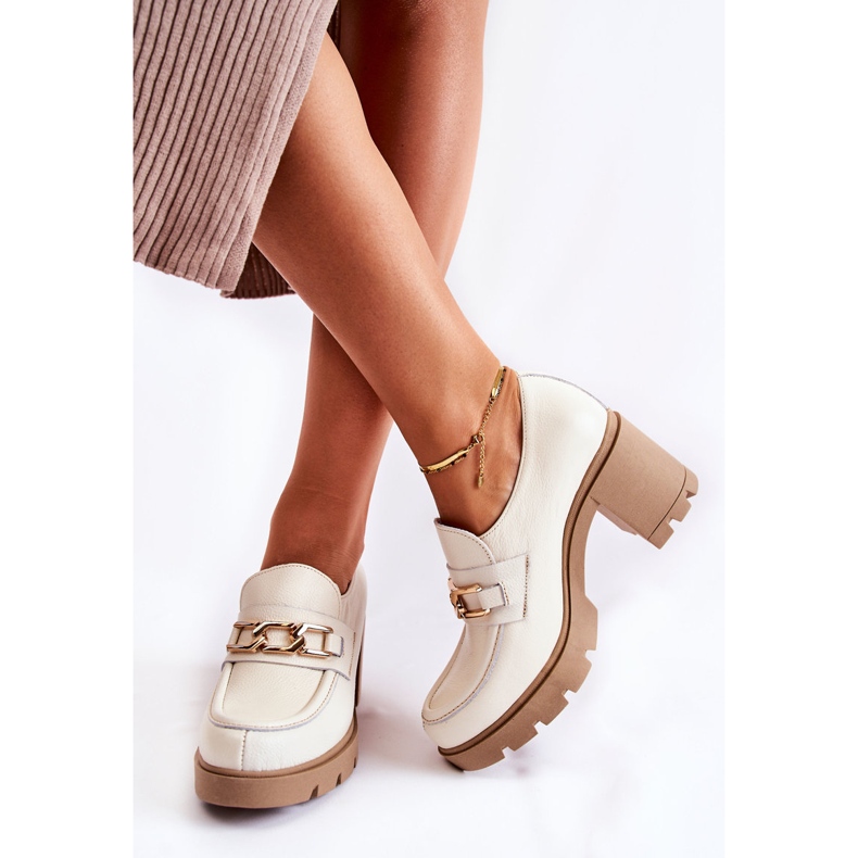 Scarpe in pelle su montante con decoro dorato Mikeyla beige chiaro 2