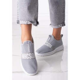 Sneaker da donna in tessuto grigio Shelovet 1
