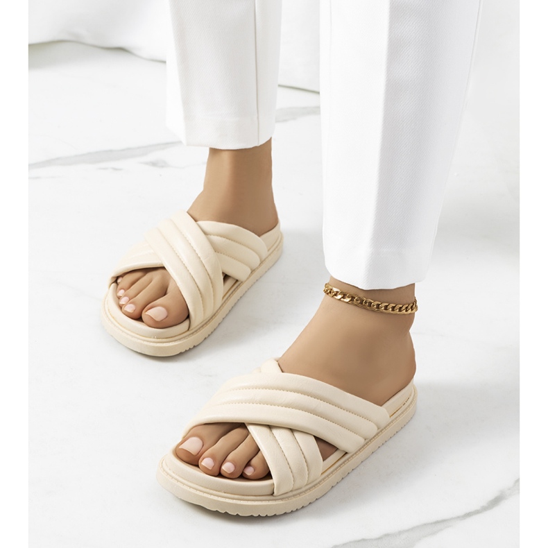 Ciabatte beige sulla piattaforma Daintree 1