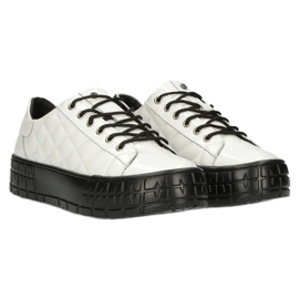 Filippo Eleganti sneakers in pelle verniciata DP3932/22 Bianco 4