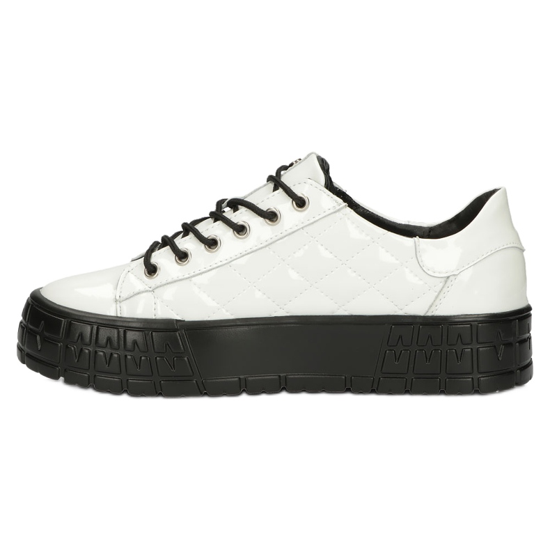 Filippo Eleganti sneakers in pelle verniciata DP3932/22 Bianco 1