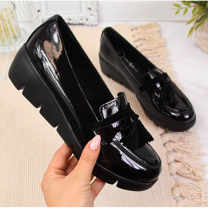 Scarpe da donna in vernice nera Filippo nero 2