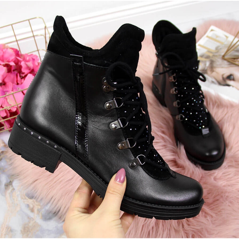 Stivaletto da donna Dolce Pietro nero in pelle con zirconi 1