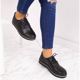 Scarpe da donna in pelle nera Helios 380 nero 1