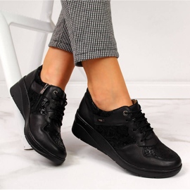 Comode scarpe da donna in pelle nere Helios 347 nero 1