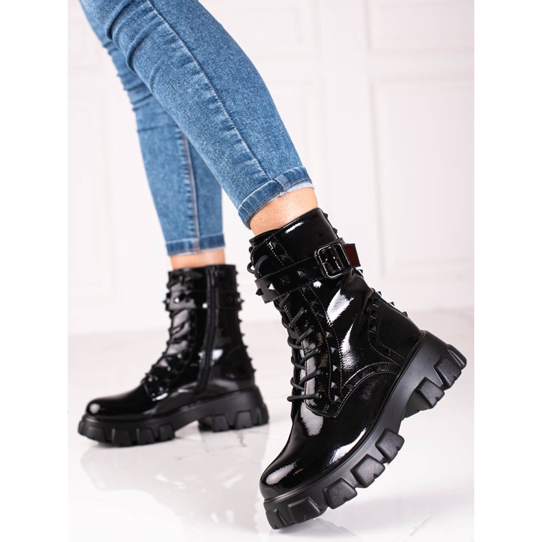 Borse nere da donna Shelovet laccate con borchie nero 1