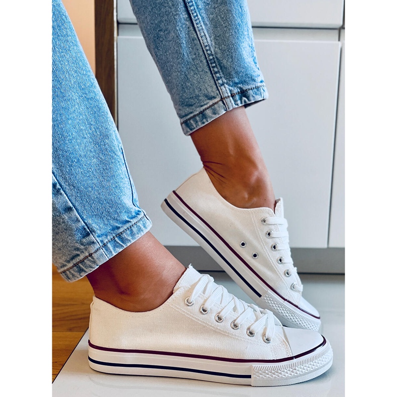 Sneakers classiche da donna Basic White bianca 2