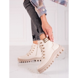 Stivali beige di W. Potocki 1