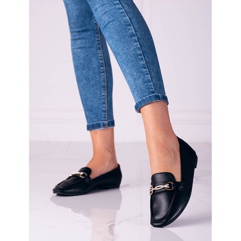 Classico mocassino da donna nero Shelovet con ornamento 1