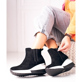 Stivali da donna sportivi sulla zeppa Shelovet, realizzati in suede ecologico nero 2
