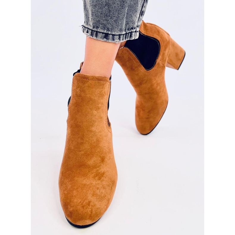 Stivaletti Chelsea Gendo Camel marrone 1