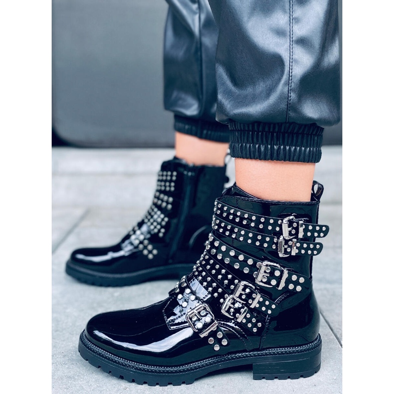 Stivali laccati con borchie Tatum Black Mirror nero 1