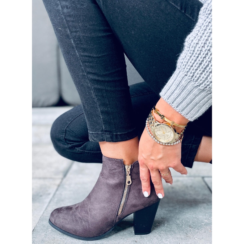 Stivali Antone Grey in camoscio con tacco alto grigio 2