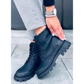 Scarponi da trekking Arlen Black nero 1