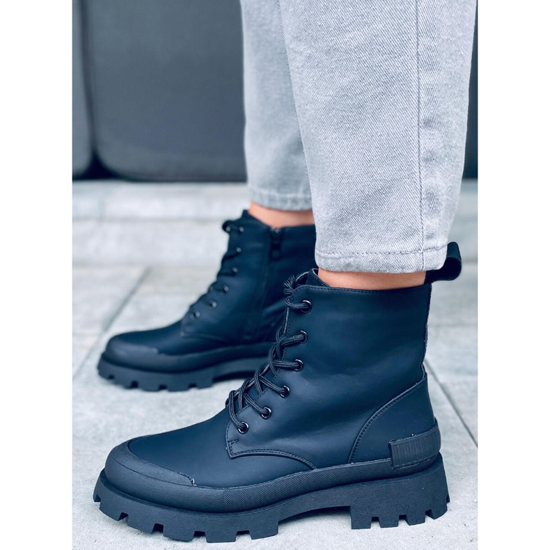 Scarponi da trekking Arlen Black nero 2