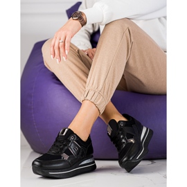 Sneakers da donna nere con zeppa Shelovet nero 1