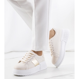 Sneakers beige sulla piattaforma Avenid d'oro 1