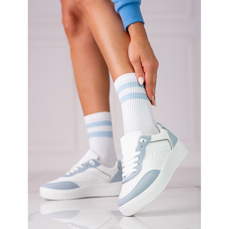 Scarpe sportive Shelovet da donna alla moda su una piattaforma bianca bianco blu 1