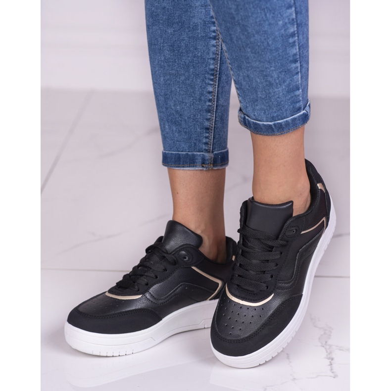 Scarpe sportive da donna nere Shelovet su piattaforma bianca nero 1