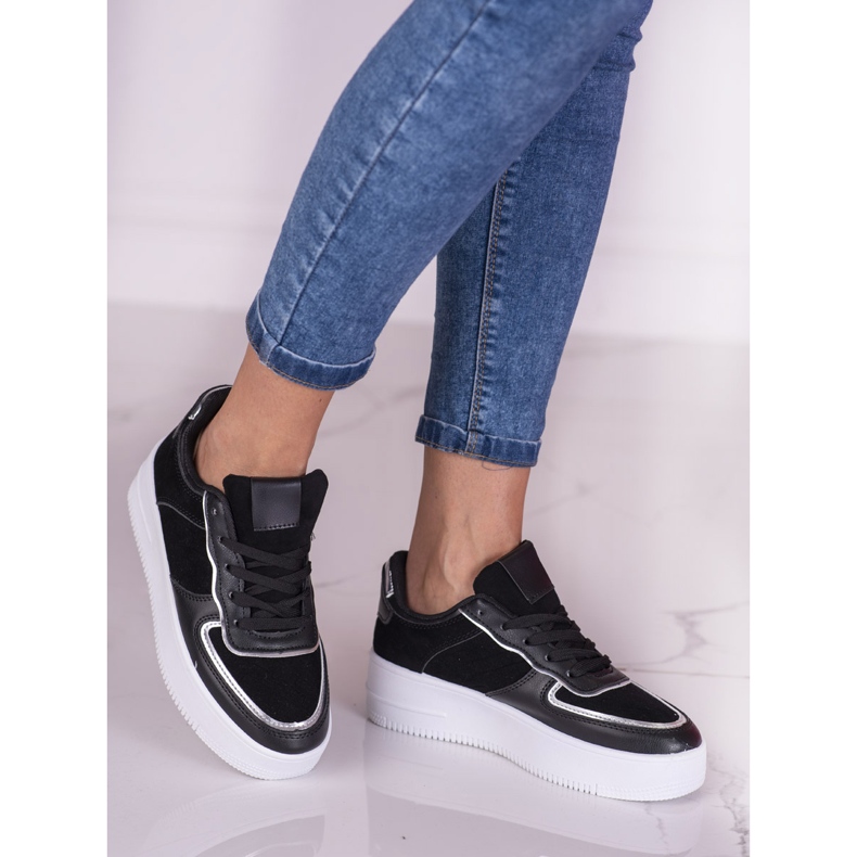 Sneakers stringate da donna nere su plateau alto Shelovet nero 1