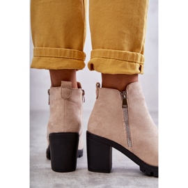 PG1 Stivali In Pelle Scamosciata Su Tacchi Alti Con Cerniera Sevione Beige Chiaro 1