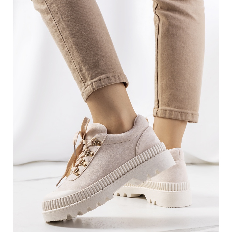 Scarpe da donna Lowa beige 1