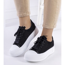 Sneakers nere sulla piattaforma Kilkenny nero 1