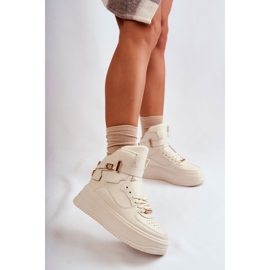 FB2 Scarpe sportive alte da donna isolate Beige Lexa 2