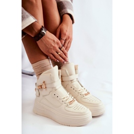 FB2 Scarpe sportive alte da donna isolate Beige Lexa 1