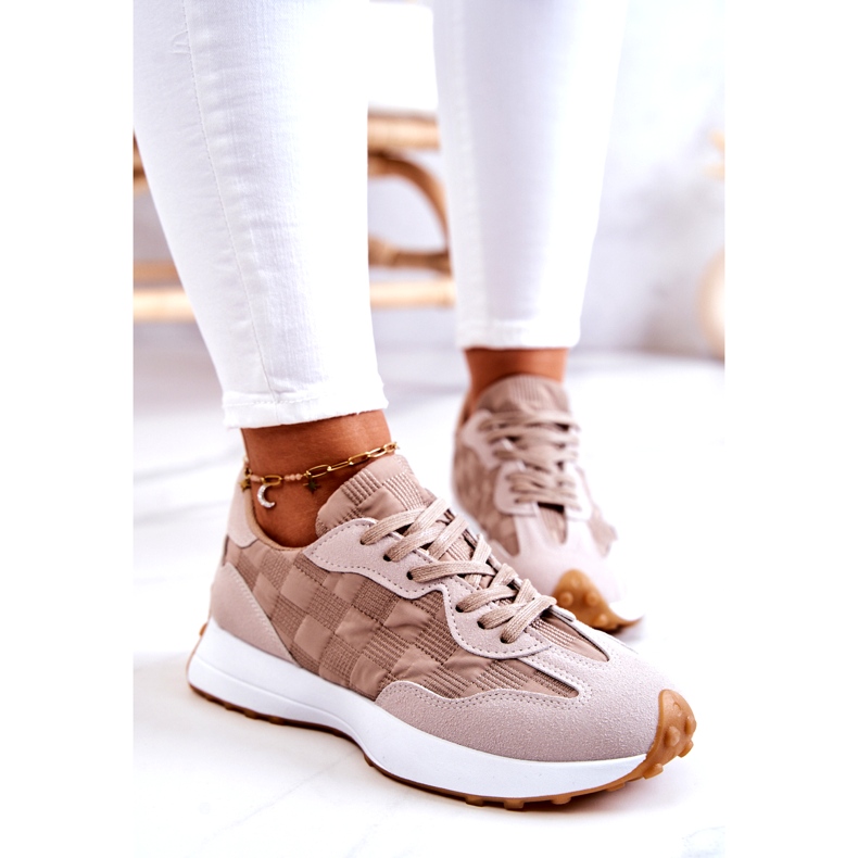 Scarpe sportive legate al beige da donna 2
