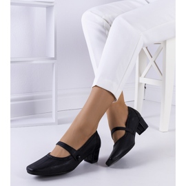 BM Décolleté nere con cinturino Silka nero 1