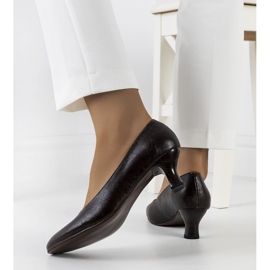 Décolleté Vinarnik marroni classiche marrone 1