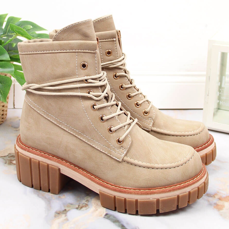 Stivali isolati da donna beige Jezzi JEZ366 1