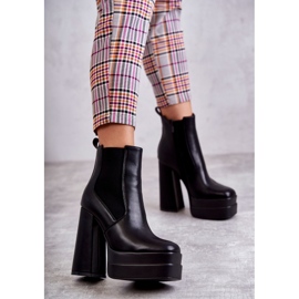 Stivali da donna in ecopelle su tacco massiccio Black Jones nero 1