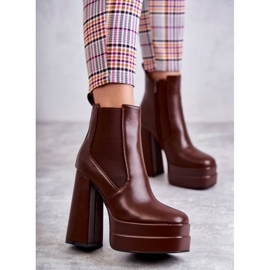 Stivali da donna in ecopelle su tacco massiccio Brown Jones marrone 2