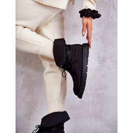 Stivali isolati da donna Black Emelie nero 2