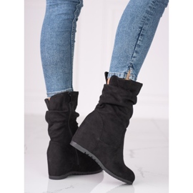 Stivali da donna sulla zeppa Shelovet con tomaia a balze nero 1